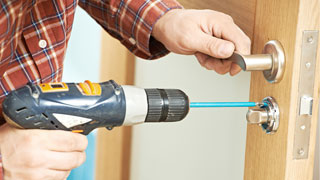 Automotive Locksmith at Palm Park Whittier, California